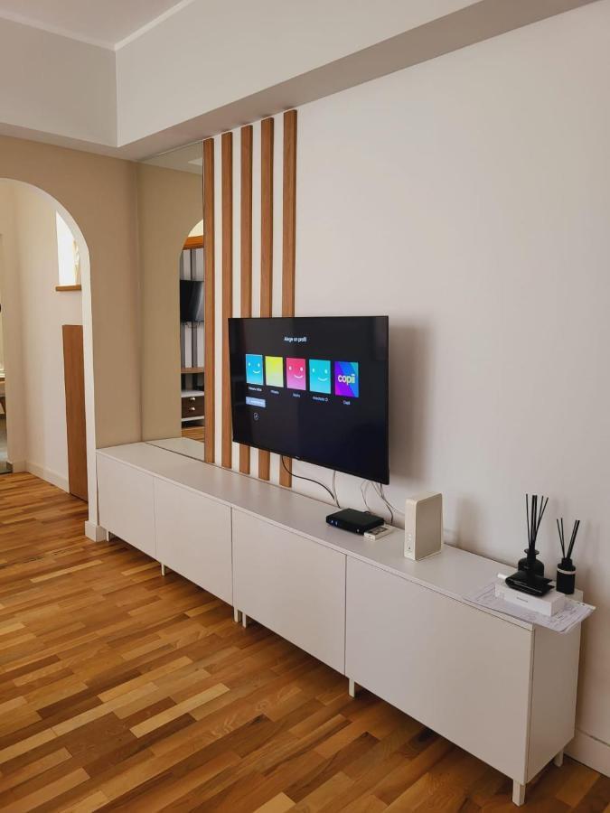 Old Town Bucharest, Lovely 2 Bedrooms Apartment Zewnętrze zdjęcie